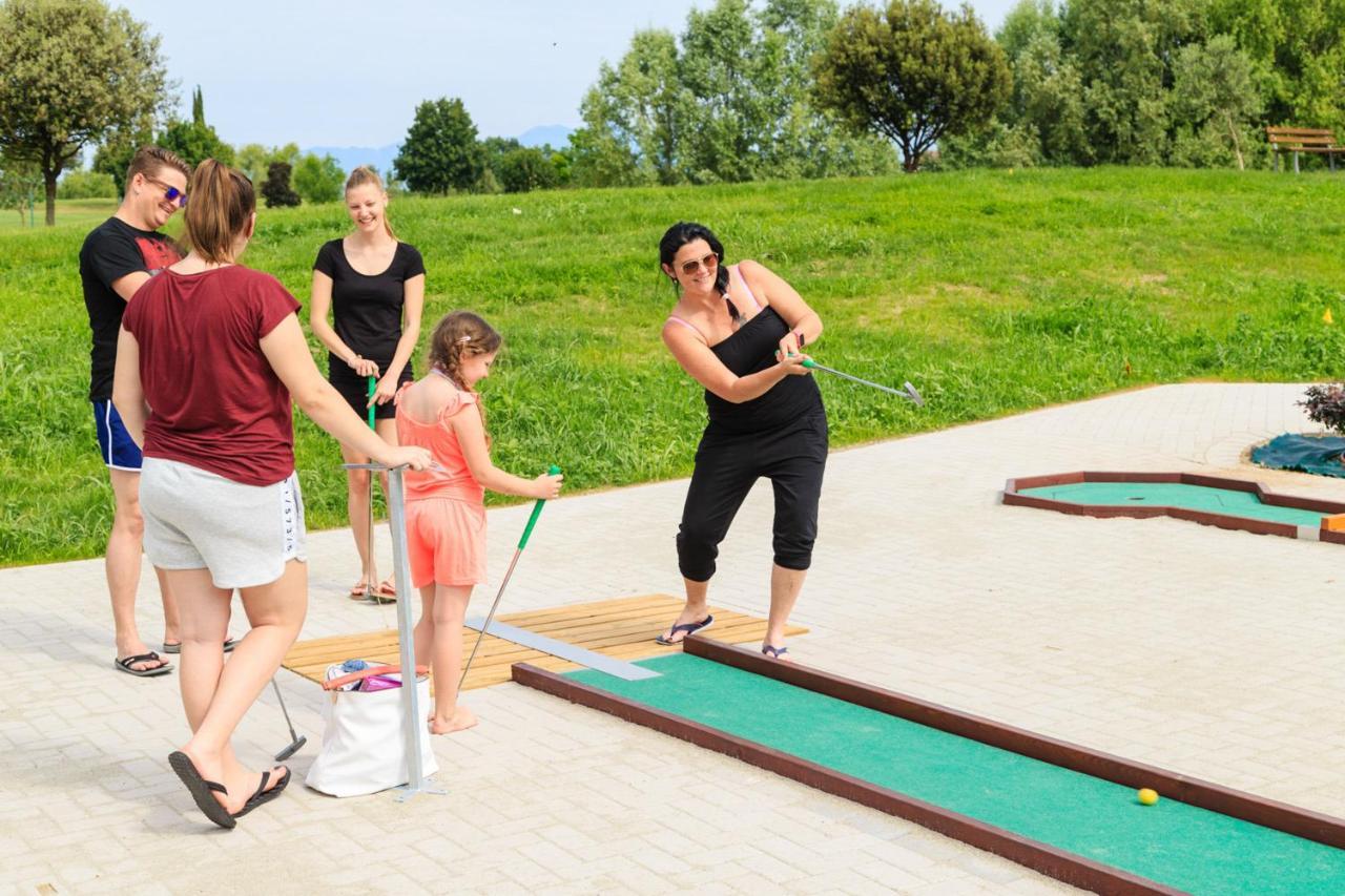Golf Residenza Aparthotel 2*